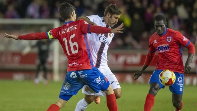 El TAD estima el recurso del Numancia y aprecia alineación indebida del Deportivo Fabril