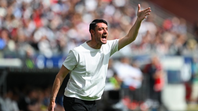 Lothar Matthäus carga contra Albert Riera, al que responsabiliza de la situación del Frankfurt
