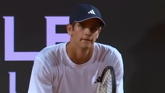El español Rafa Jódar da otro paso gigante en Roma y se mete en octavos de final