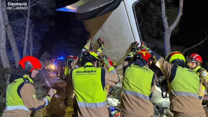 Muere un copiloto y el piloto herido muy grave en el Rallye de la Cerámica en Castellón