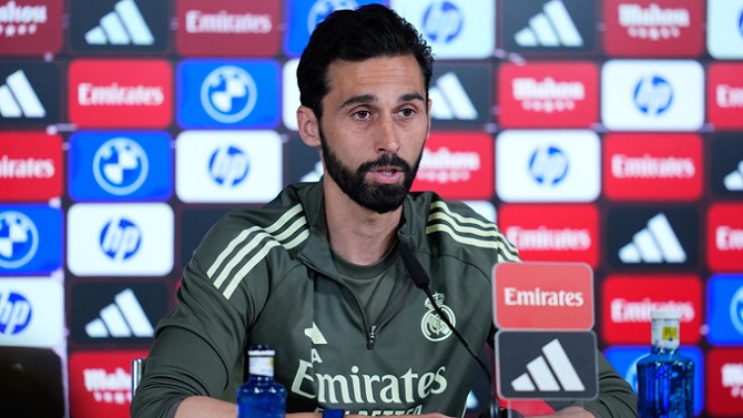 Arbeloa: “Que se filtren cosas que pasan en el vestuario es una traición al Real Madrid”