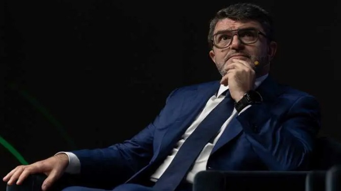 Luis García Abad: 
