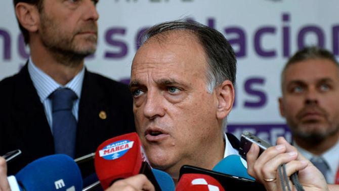 F: ElDesmarque F: ElDesmarque