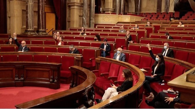 F: Parlament de Cataluña F: Parlament de Cataluña