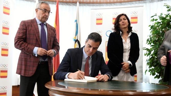 F. lamoncloa.gob.es F. lamoncloa.gob.es