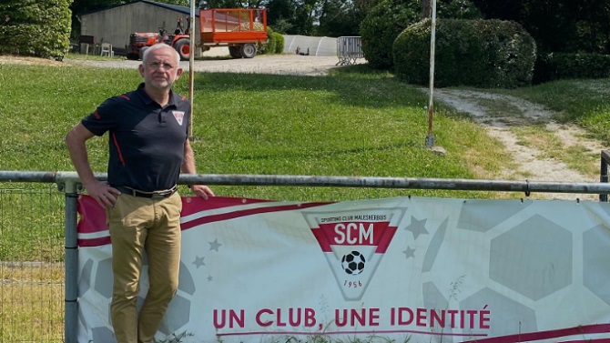 F. fifa.com F. fifa.com