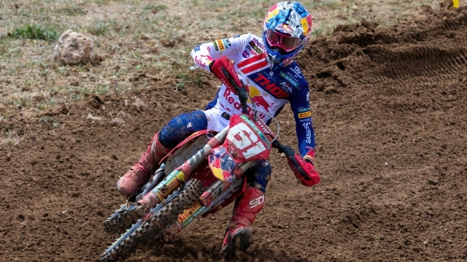 F. Shutterstock F. Shutterstock