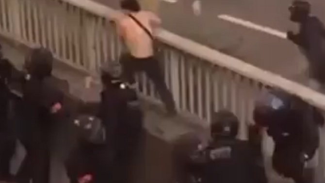 F: Captura v&iacute;deo @atiemponot