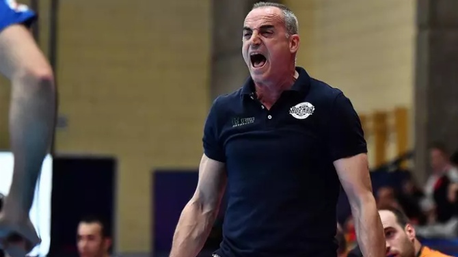 F. RFEBM / J. L. RECIO - ARCHIVO