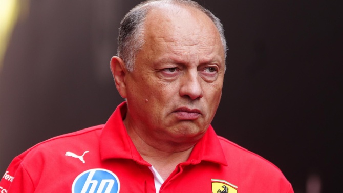 Fred Vasseur, director de Ferrari, causa baja en Mónaco tras ser ingresado en un hospital