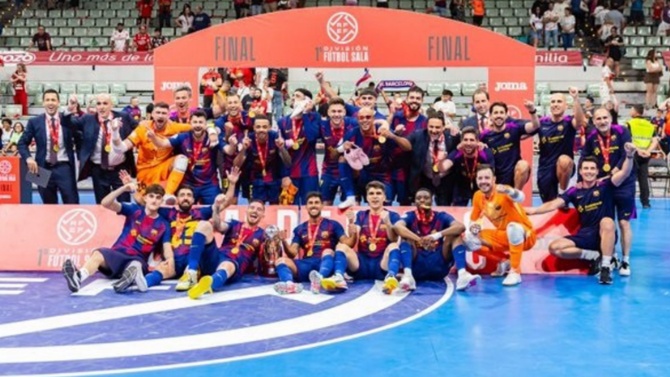 El Barça recupera el trono liguero de la primera división del fútbol sala y suma su octavo título