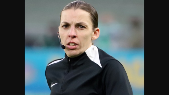 Stéphanie Frappart, la referencia del arbitraje femenino