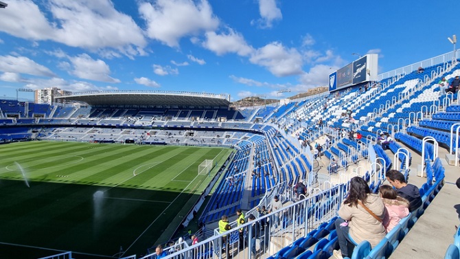 Golpe a la reventa ilegal en el Málaga-Las Palmas: 13 personas propuestas para sanción