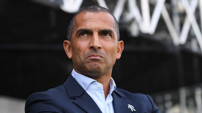Lamouchi, destituido como seleccionador de Túnez horas después de perder contra Suecia
