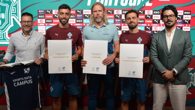 La UCAM 'ficha' a Bernardo Silva y Bruno Fernandes como profesores honoríficos