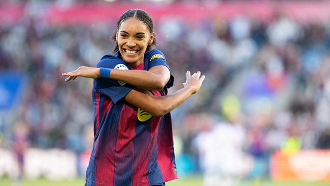 La española Salma Paralluelo deja el Barça tras ganar 15 títulos en 4 temporadas