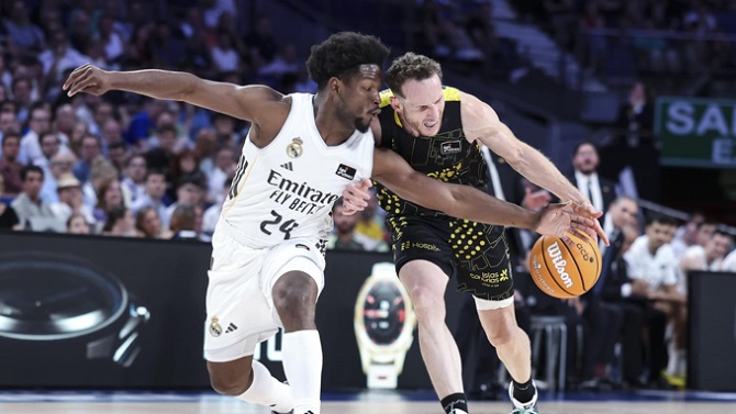 El Real Madrid de básquet, eliminado en cuartos de final por La Laguna Tenerife