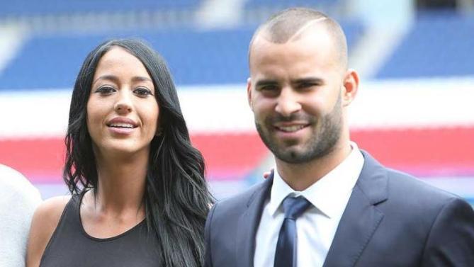 Sigue la guerra entre Jes&eacute; y Aurah Ruiz (Twitter)