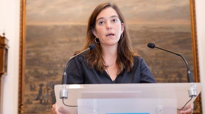 F: In&eacute;s Rey (Twitter)