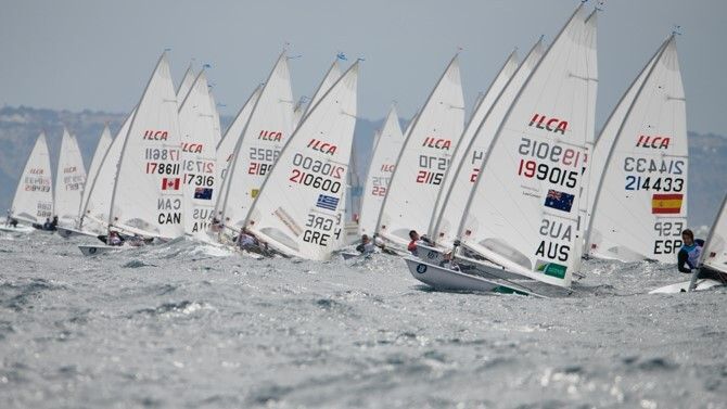 F: Shutterstock.com F: Shutterstock.com