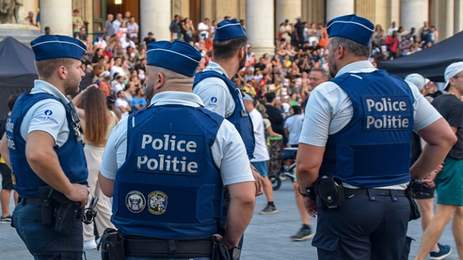 F: Shutterstock F: Shutterstock