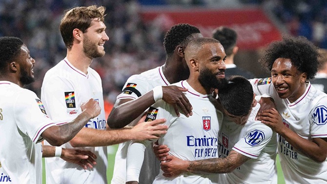 F: Olympique Lyonnais