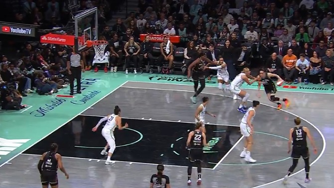 F: Captura v&iacute;deo @WNBA