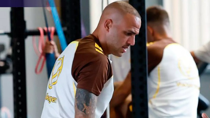 F: UD Las Palmas F: UD Las Palmas