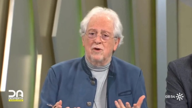 El expolitico Alejandro Rojas-Marcos desafía a la edad y compite a alto nivel a los 85 años