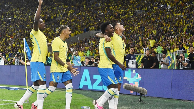 La mitad de los brasileños culpa al equipo y no a Ancelotti de eliminación en el Mundial
