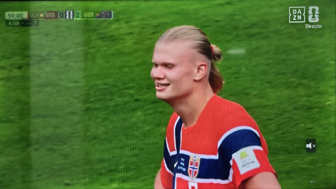 Noruega, con dos goles de Haaland, da la campanada y elimina a Brasil en octavos