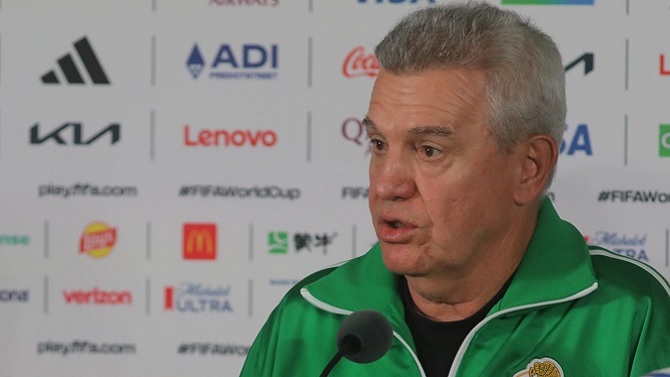 Javier Aguirre dimite como seleccionador de México tras la eliminación en octavos del Mundial