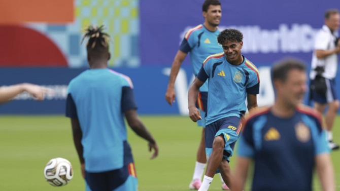 España suspende por protocolo de tormentas su entrenamiento en Nueva Jersey el día antes de la final