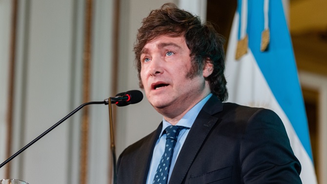 Milei se suma a la polémica sobre la selección argentina en el Mundial: 