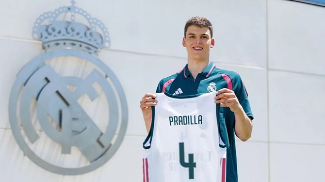 Pradilla, nuevo jugador del Real Madrid tras pagar al Valencia el importe de su cláusula
