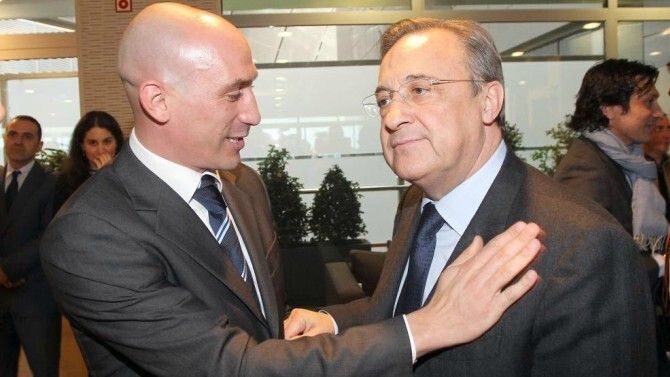 Imagen de archivo  //  marca.com