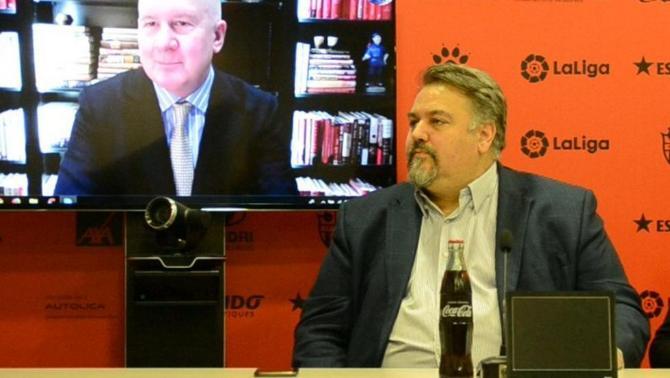 Russell Platt y Clifton Onolfo  /  Mundo Deportivo