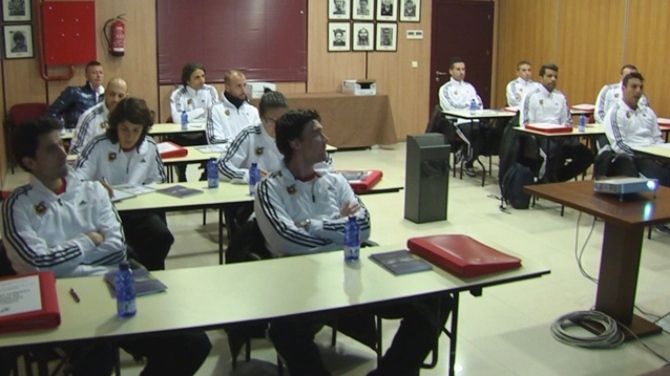 Imagen de archivo de una actividad formativa en la RFEF  //  rfef.es