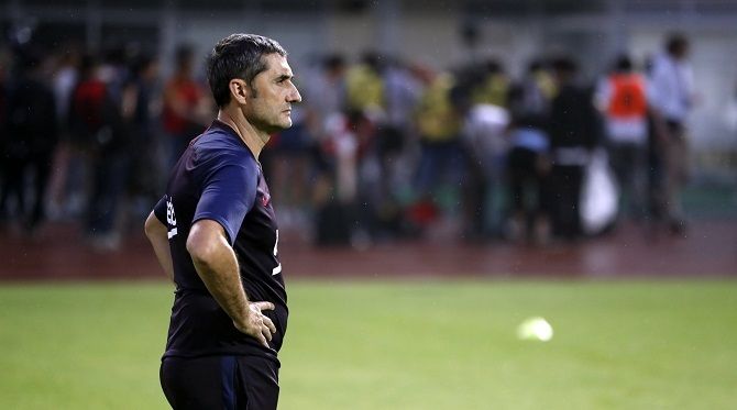 F: FC Barcelona F: FC Barcelona