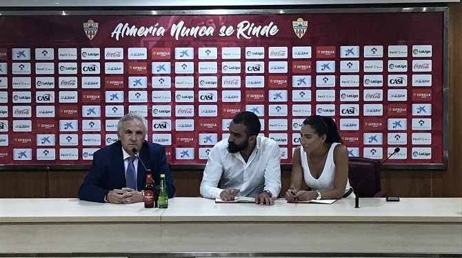 F: UD Almer&iacute;a