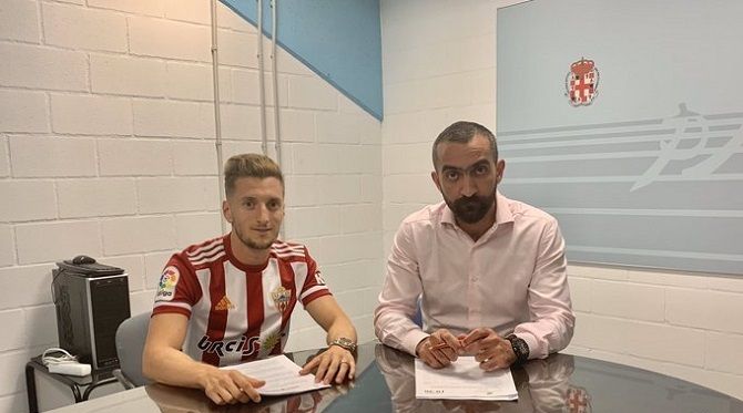 F: UD Almer&iacute;a