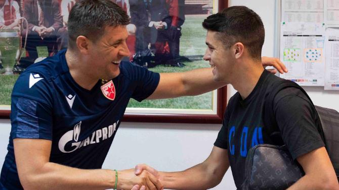 F: @crvenazvezdafk · F: @crvenazvezdafk ·