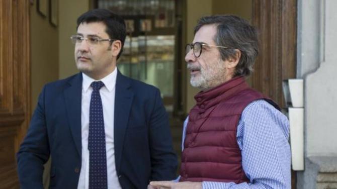 Le&oacute;n, a la izquierda, junto a Gonz&aacute;lez  /  Cope.es