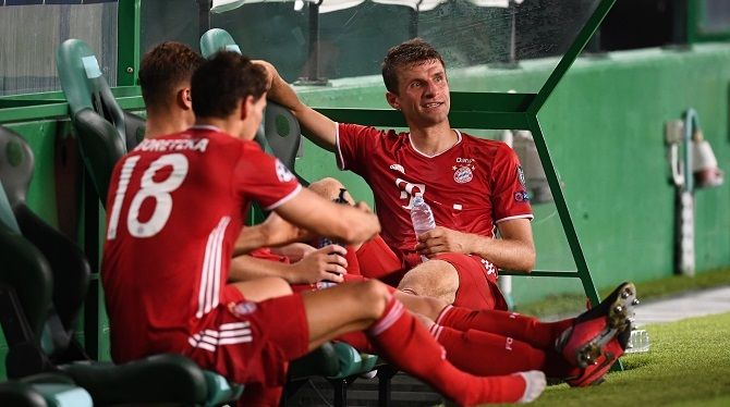 F: FC Bayern (Twitter)