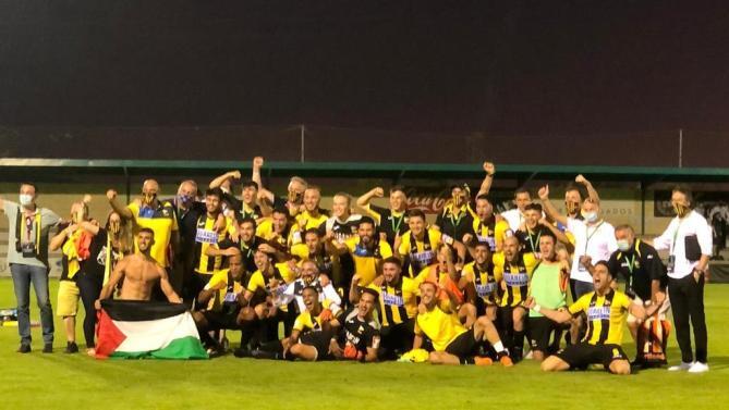 Twitter @clubportugalete Twitter @clubportugalete