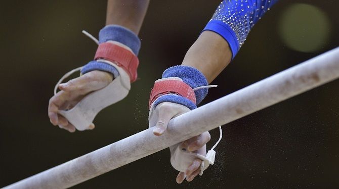 F: TWITTER (@gymnastics)