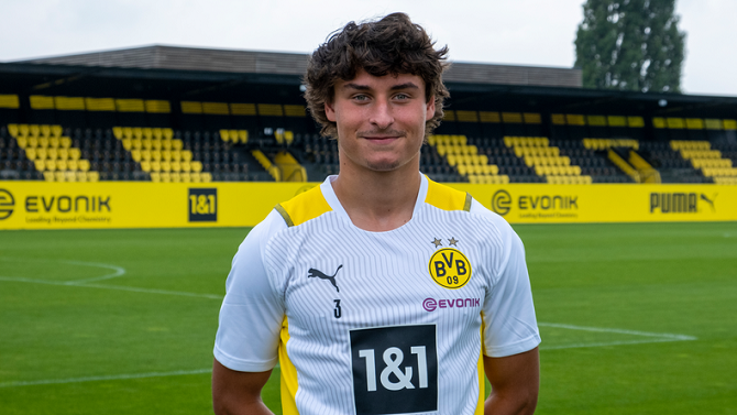 F: Borussia Dortmund F: Borussia Dortmund