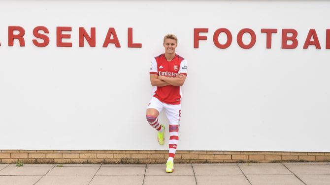 F: @Arsenal F: @Arsenal