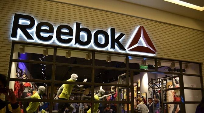 F: Reebok (Facebook)