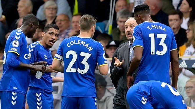 F: Everton FC (Twitter)